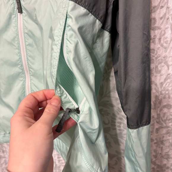 Women’s Columbia Wind Breaker Jacket Size L - Picture 2 of 6